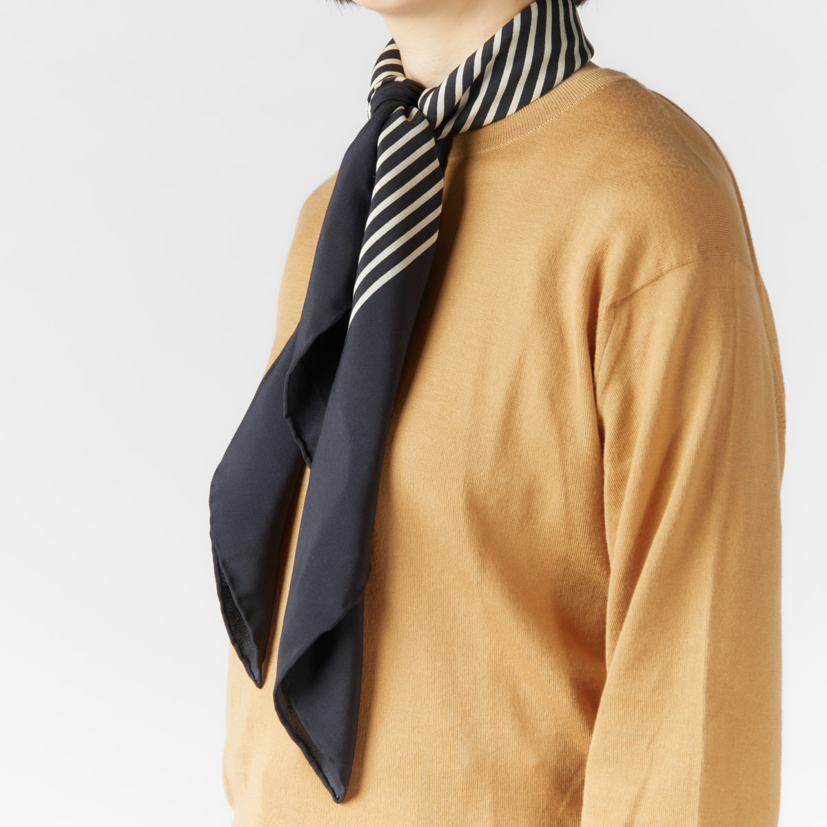 レディース シルク スカーフ メンズ レディースニットのjohn Smedley ジョンスメドレー 公式オンラインショップ レディース シルク スカーフ メンズ レディースニットのjohn Smedley ジョンスメドレー 公式オンラインショップ