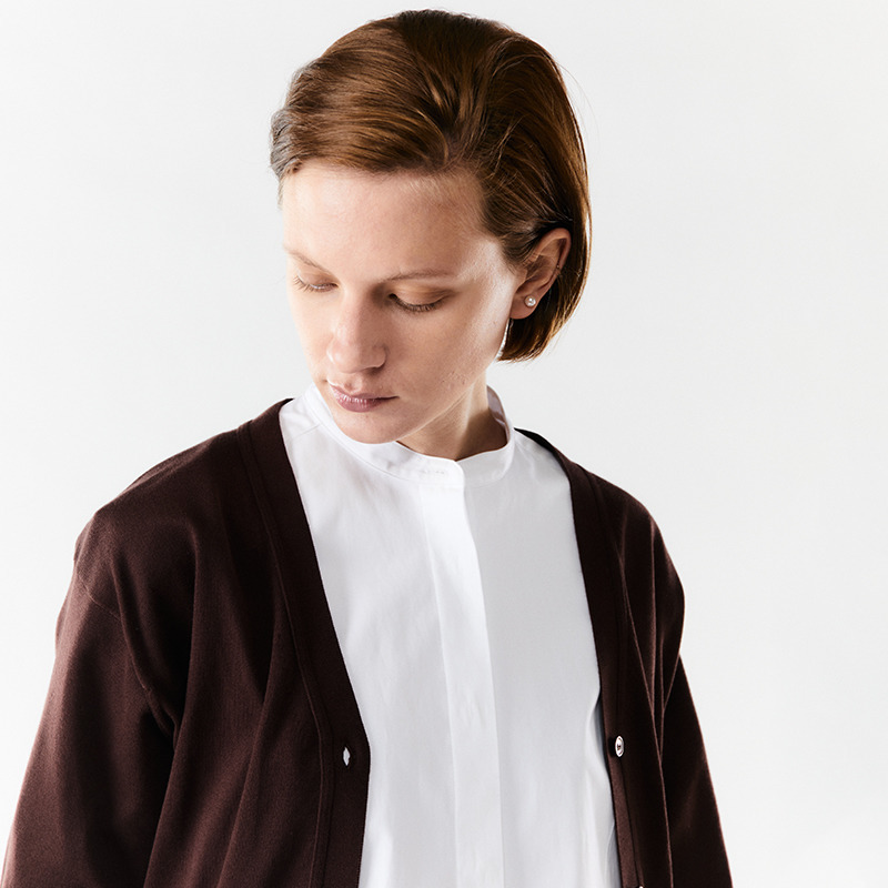 レディース 30g 長袖vネックカーディガン メンズ レディースニットのjohn Smedley ジョンスメドレー 公式オンラインショップ