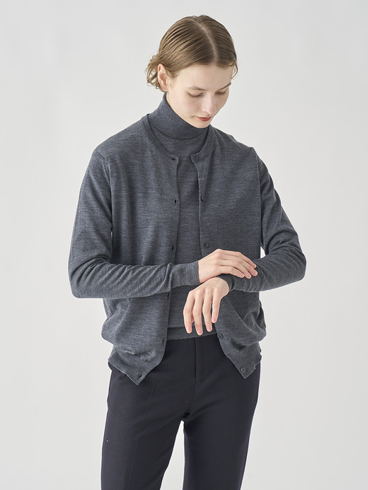 クルーネック長袖ニットカーディガン | PIPPA | 30G CONTEMPORARY FIT 詳細画像 CHARCOAL 5