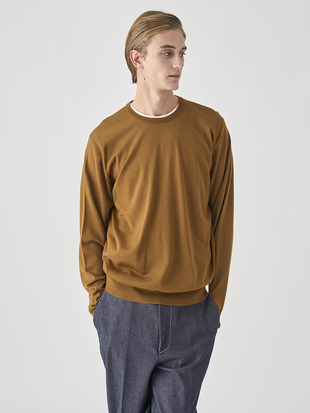 クルーネック長袖ニットプルオーバー | SCANLAN | 30G MODERN FIT