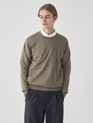 クルーネック長袖ニットプルオーバー | SCANLAN | 30G MODERN FIT