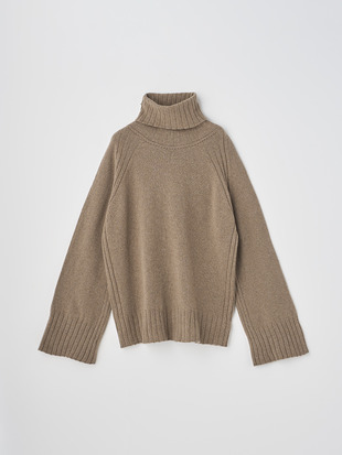 ［Eco Cashmere］カシミヤ混 オーバーサイズタートルネック長袖ニットプルオーバー | TABATHA | 7G