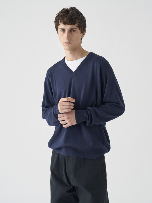 Vネック長袖ニットプルオーバー | A4546 | 24G SWEATER SERIES 詳細画像 MIDNIGHT 3