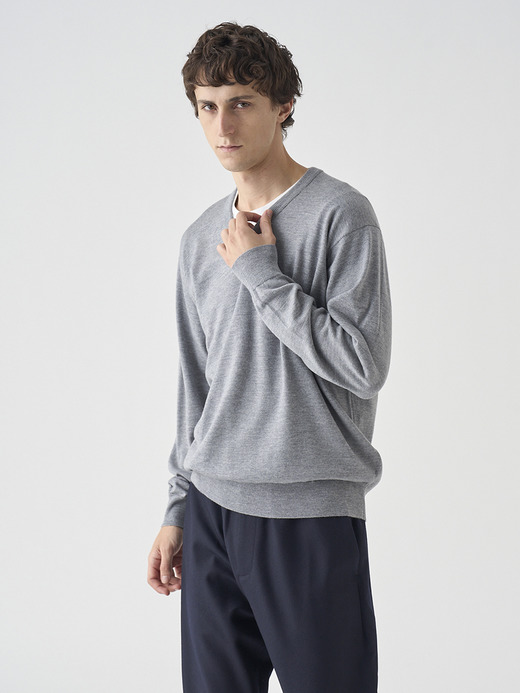 Vネック長袖ニットプルオーバー | A4546 | 24G SWEATER SERIES 詳細画像 SILVER 4