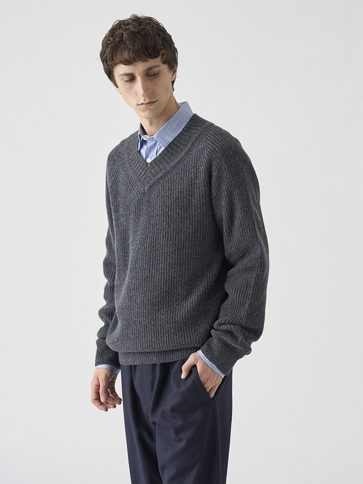 ［Eco Cashmere］カシミヤ混 Vネックニットプルオーバー | CARDEN | EASY FIT 7G 詳細画像 DARK ASH 4