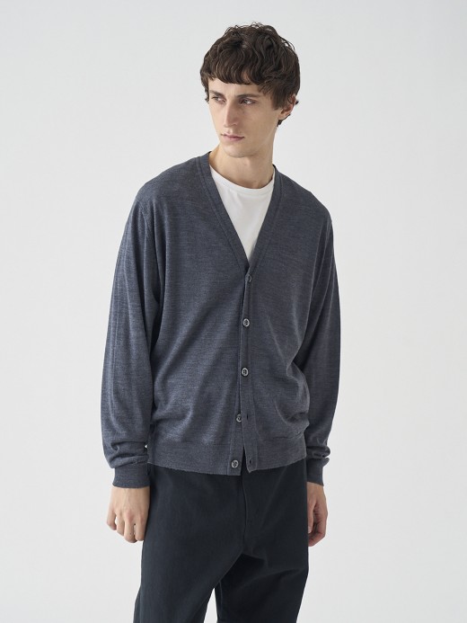 Ｖネック長袖ニットカーディガン | HALIN | 30G MODERN FIT 詳細画像 CHARCOAL 4