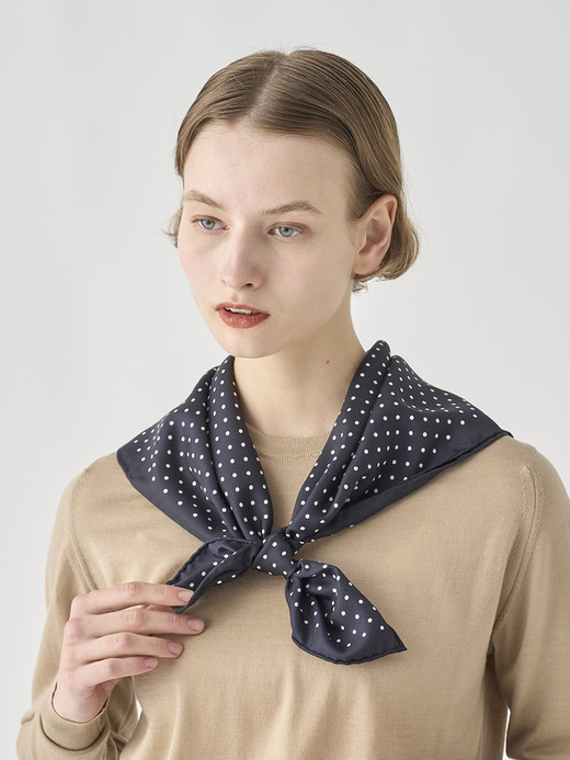Silk Dot Scarf | LARGE 詳細画像 NO2(L03640SF751_ネイビー) 1
