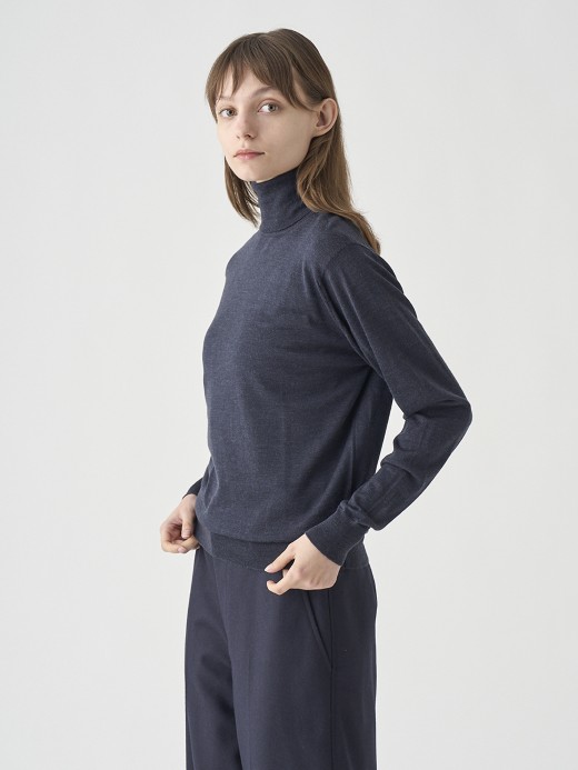 タートルネック長袖ニットプルオーバー | LENA | 30G MODERN FIT 詳細画像 HEPBURN SMOKE 3