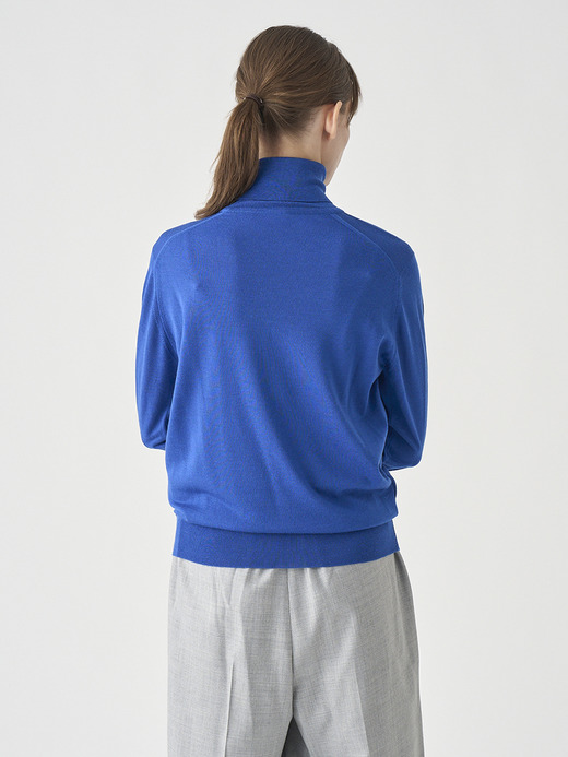 タートルネック長袖ニットプルオーバー | LENA | 30G MODERN FIT 詳細画像 MAZARINE BLUE 10
