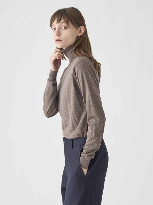 タートルネック長袖ニットプルオーバー | LENA | 30G MODERN FIT 詳細画像 MUSHROOM 5