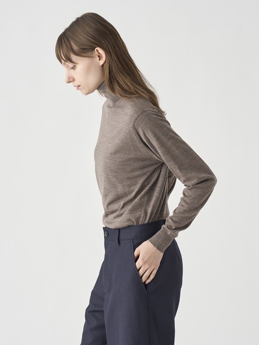 タートルネック長袖ニットプルオーバー | LENA | 30G MODERN FIT 詳細画像 MUSHROOM 6
