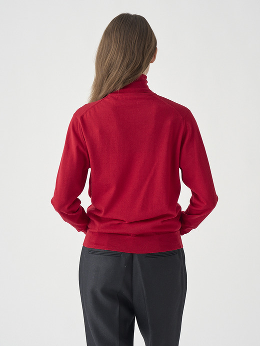 タートルネック長袖ニットプルオーバー | LENA | 30G MODERN FIT 詳細画像 RUBY RED 7