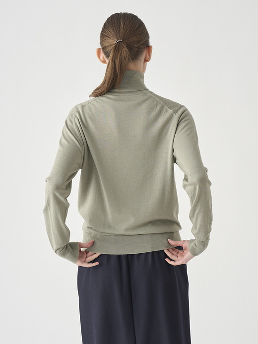タートルネック長袖ニットプルオーバー | LENA | 30G MODERN FIT 詳細画像 THISTLE DEW 8