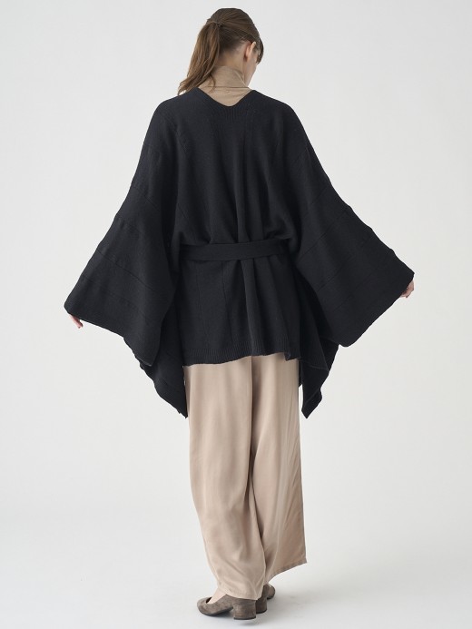 ［Eco Cashmere］カシミヤ混 ベルト付ニットポンチョ | MERIEL | 7G 詳細画像 BLACK 4