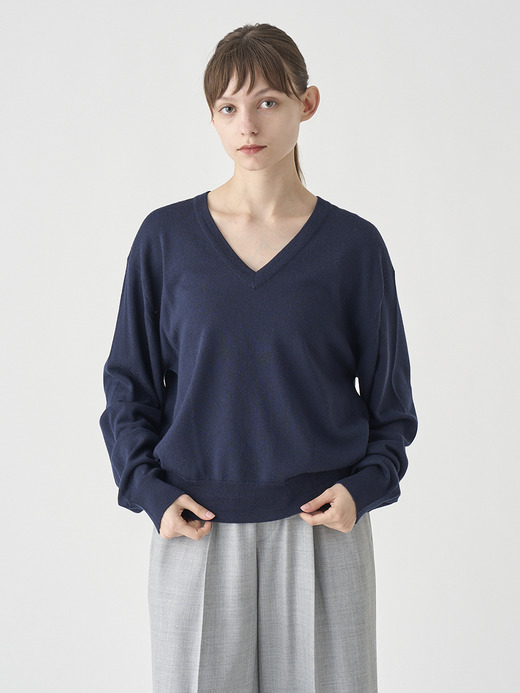 Vネックオーバーサイズ長袖ニットプルオーバー | ROSANNE | 24G MODERN FIT 詳細画像 MIDNIGHT 1