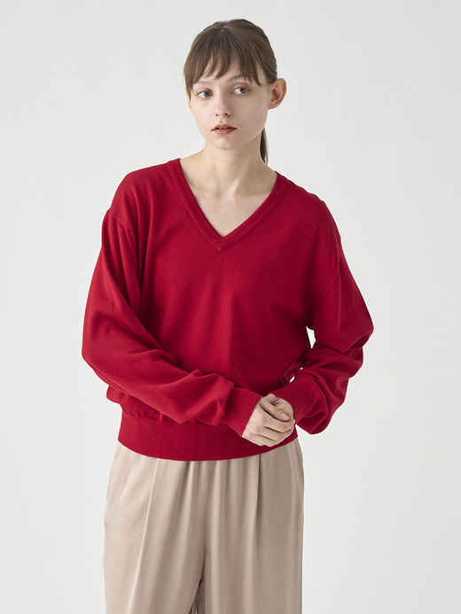 Vネックオーバーサイズ長袖ニットプルオーバー | ROSANNE | 24G MODERN FIT 詳細画像 RUBY RED 4
