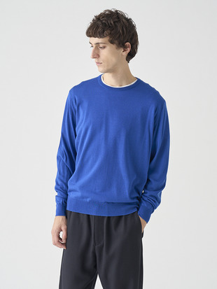 クルーネック長袖ニットプルオーバー | SCANLAN | 30G MODERN FIT