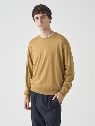 クルーネック長袖ニットプルオーバー | SCANLAN | 30G MODERN FIT