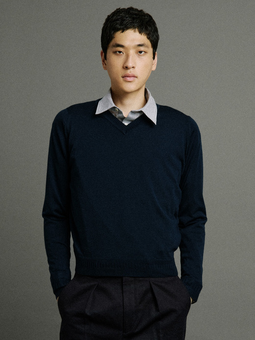 【5/15発売 JOHN SMEDLEY×Bill Nighy】Vネック長袖プルオーバー｜BN008 詳細画像 NO1(BN008) 1