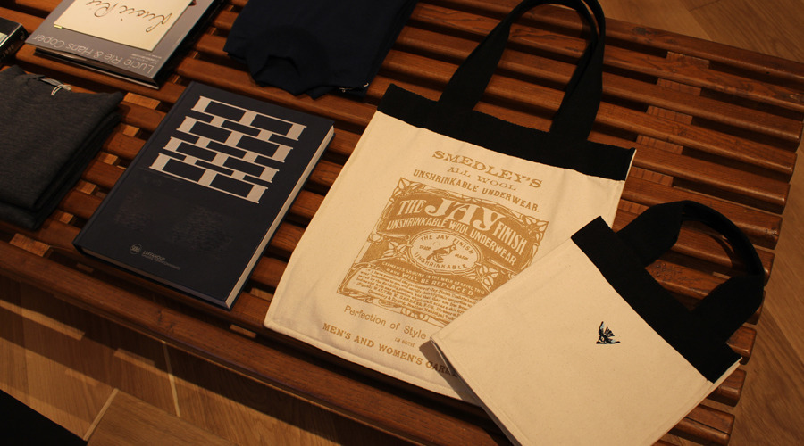 JOHN SMEDLEY×re-wrap コラボレーショントートバッグ｜10/3 日本限定発売